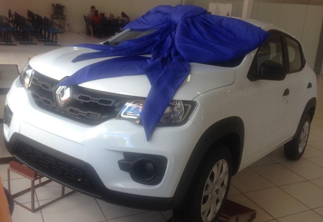 Prefeitura de Antônio João faz sorteio de carro zero km e mais 15 prêmios nesta sexta