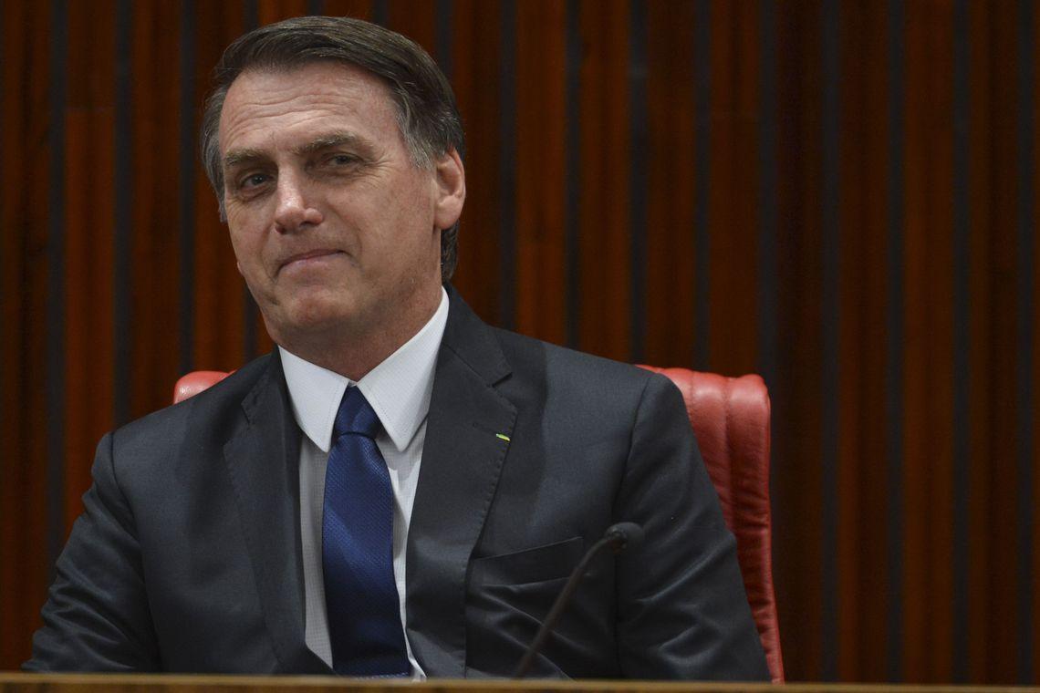 De 5 para 10 anos validade da CNH, diz Bolsonaro