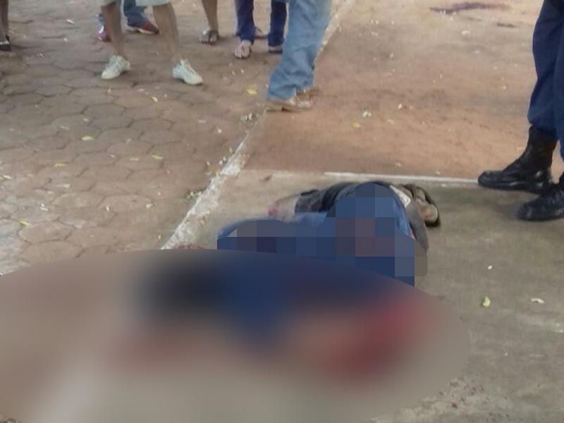 Homem é assassinado com vários golpes de faca em bar de rodoviária