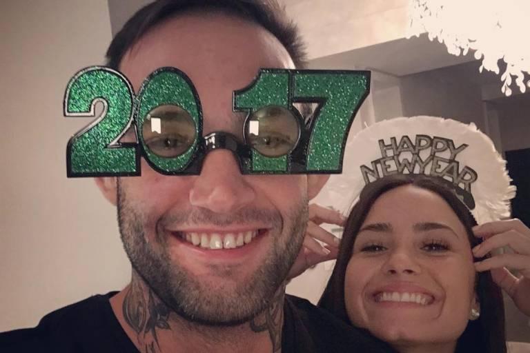 Demi Lovato passa virada de ano com lutador de MMA brasileiro