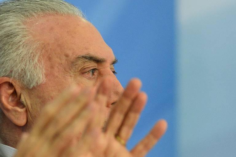 Na mira da Lava-Jato, Temer planeja 'ano das reformas’