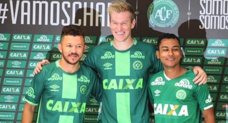 Chapecoense apresenta primeiros reforços