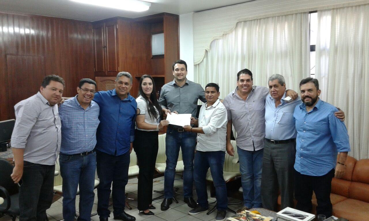 Vereadores de Bela Vista pedem recuperação de avenida