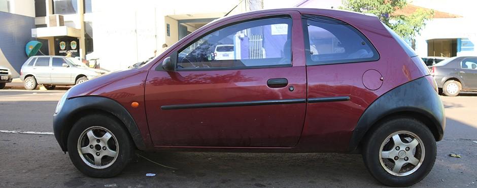 Após chegar da igreja família é presa em banheiro