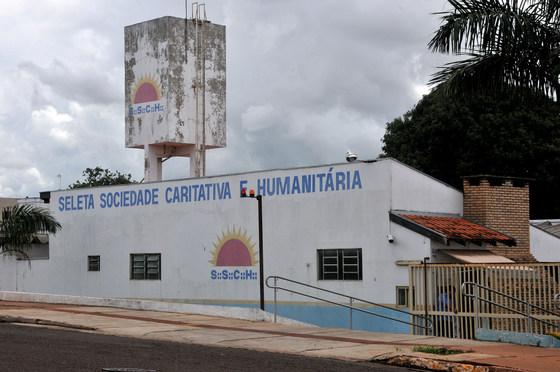 Seleta mantém convênios milionários com governo