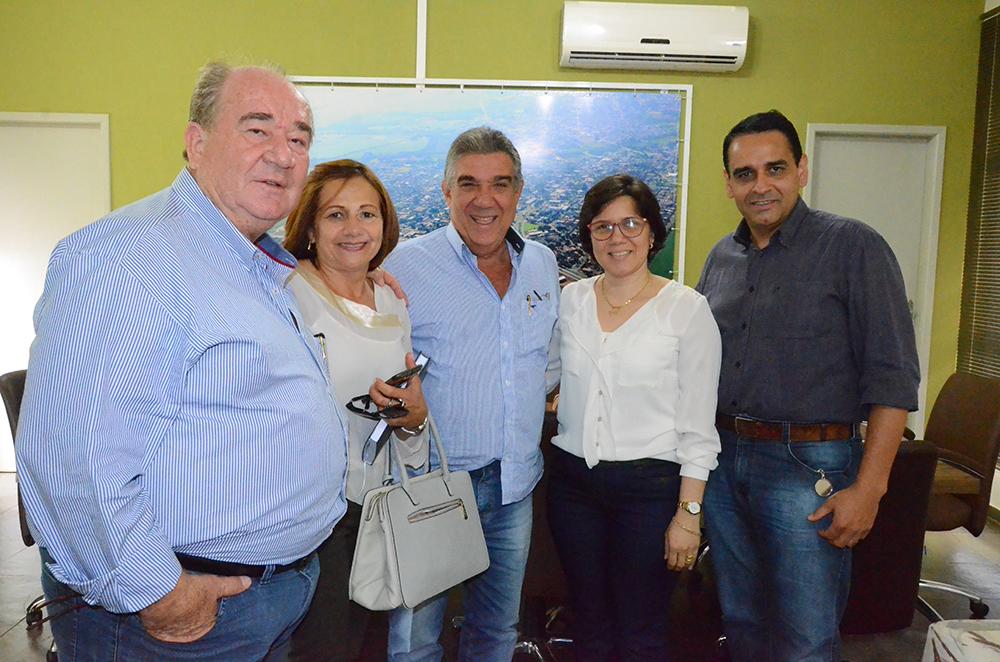 Coordenador Regional de Educação visita prefeito Maurílio
