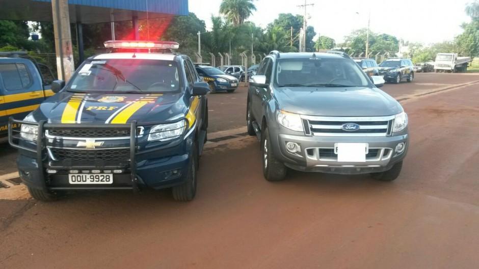Caminhonete a caminho do Paraguai é apreendida