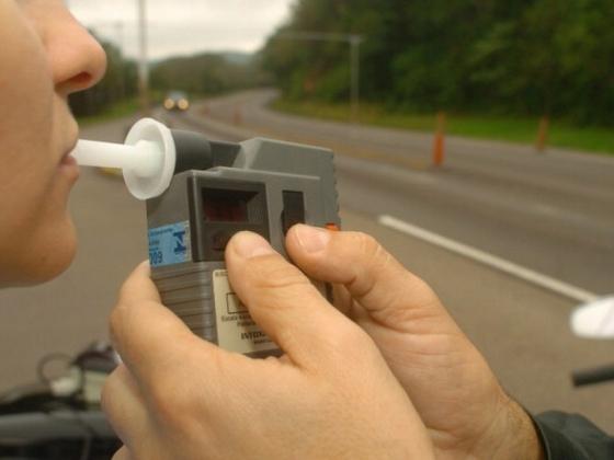 Polícia vai combater embriaguez ao volante