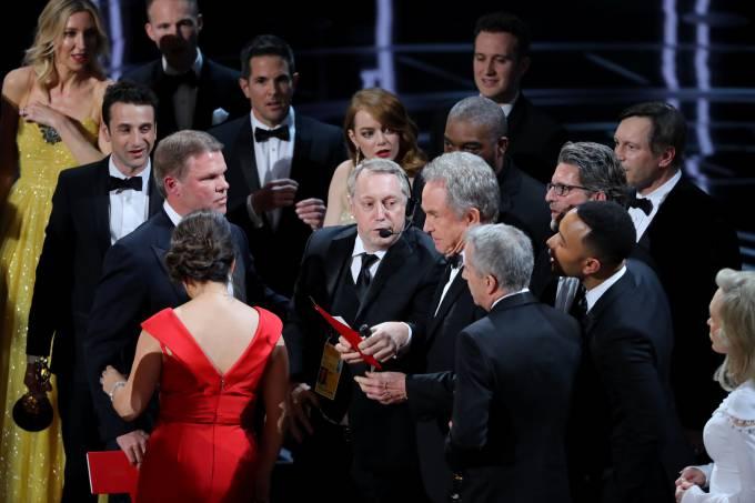 Empresa lamenta troca de envelopes no Oscar