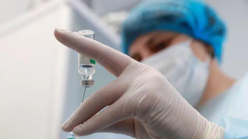 Vacina da AstraZeneca é a mais aplicada no país