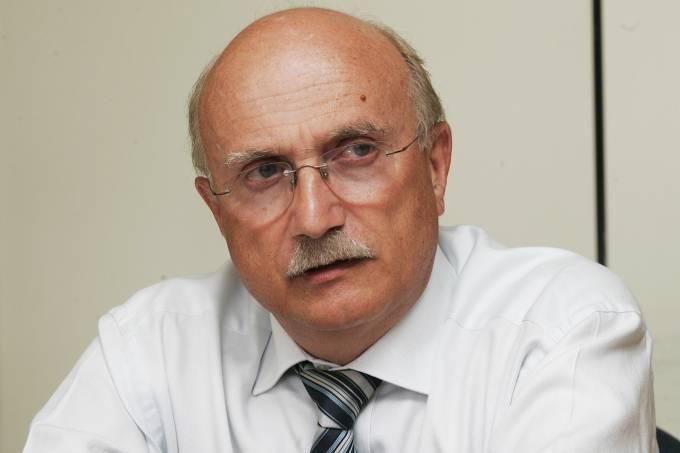 Carne Fraca: Planalto minimiza grampo que gravou ministro