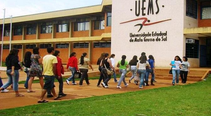 Uems realiza aulas Magnas das especializações em parceria com a SED
