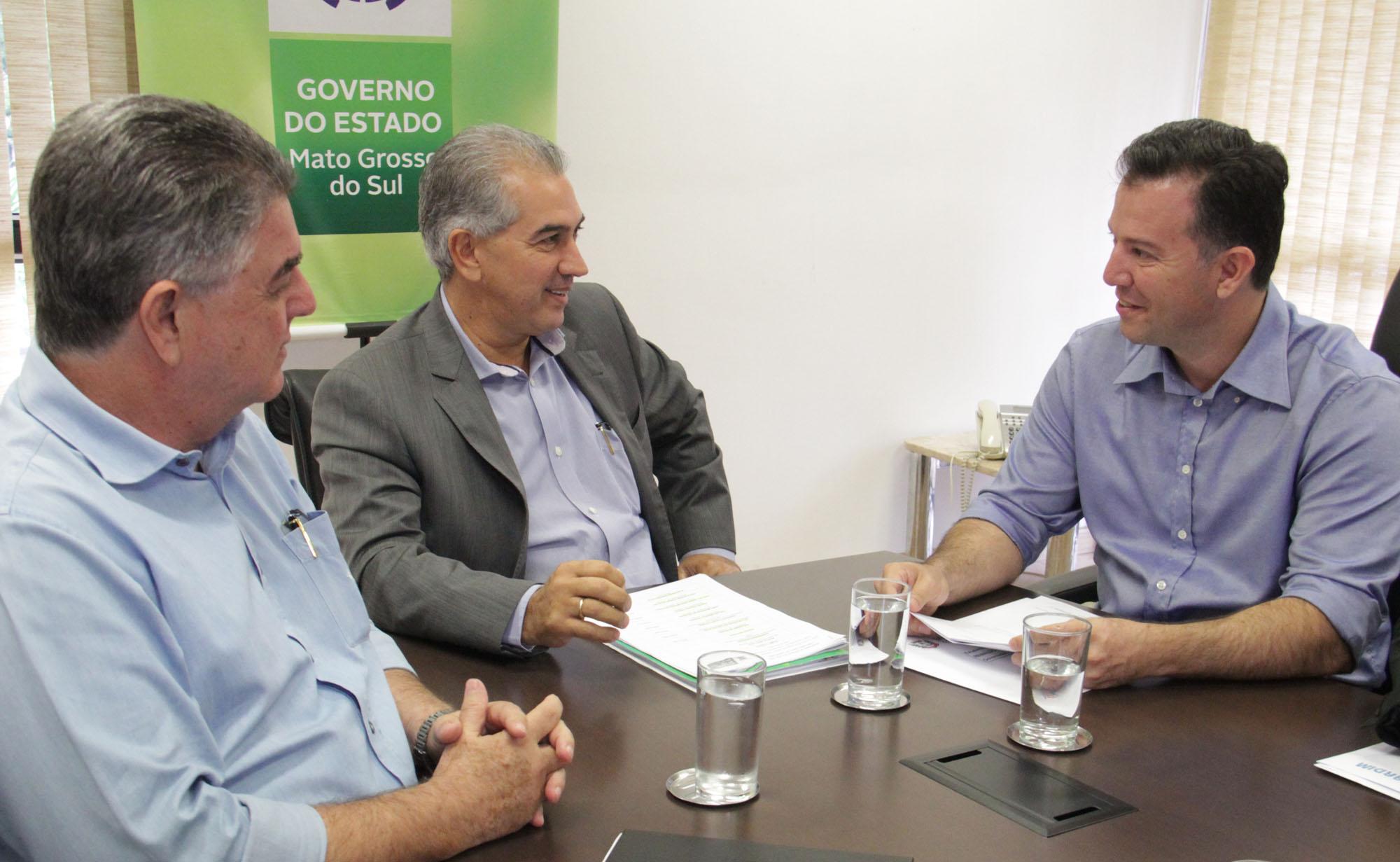 Guilherme pede regionalização do Hospital à Governador