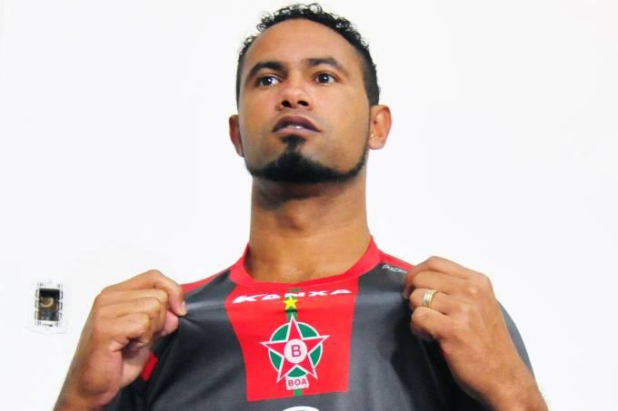 Goleiro Bruno vai estrear pelo Boa Esporte neste sábado