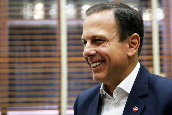 Doria não quer excesso de formalidade entre funcionários públicos