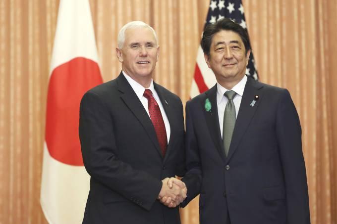 Vice de Trump chega ao Japão para debater questão norte-coreana
