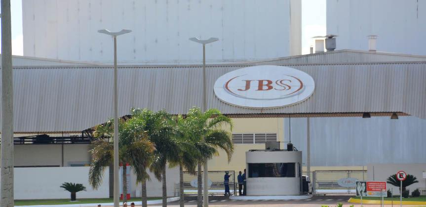 JBS suspende paralisação de unidades do Estado