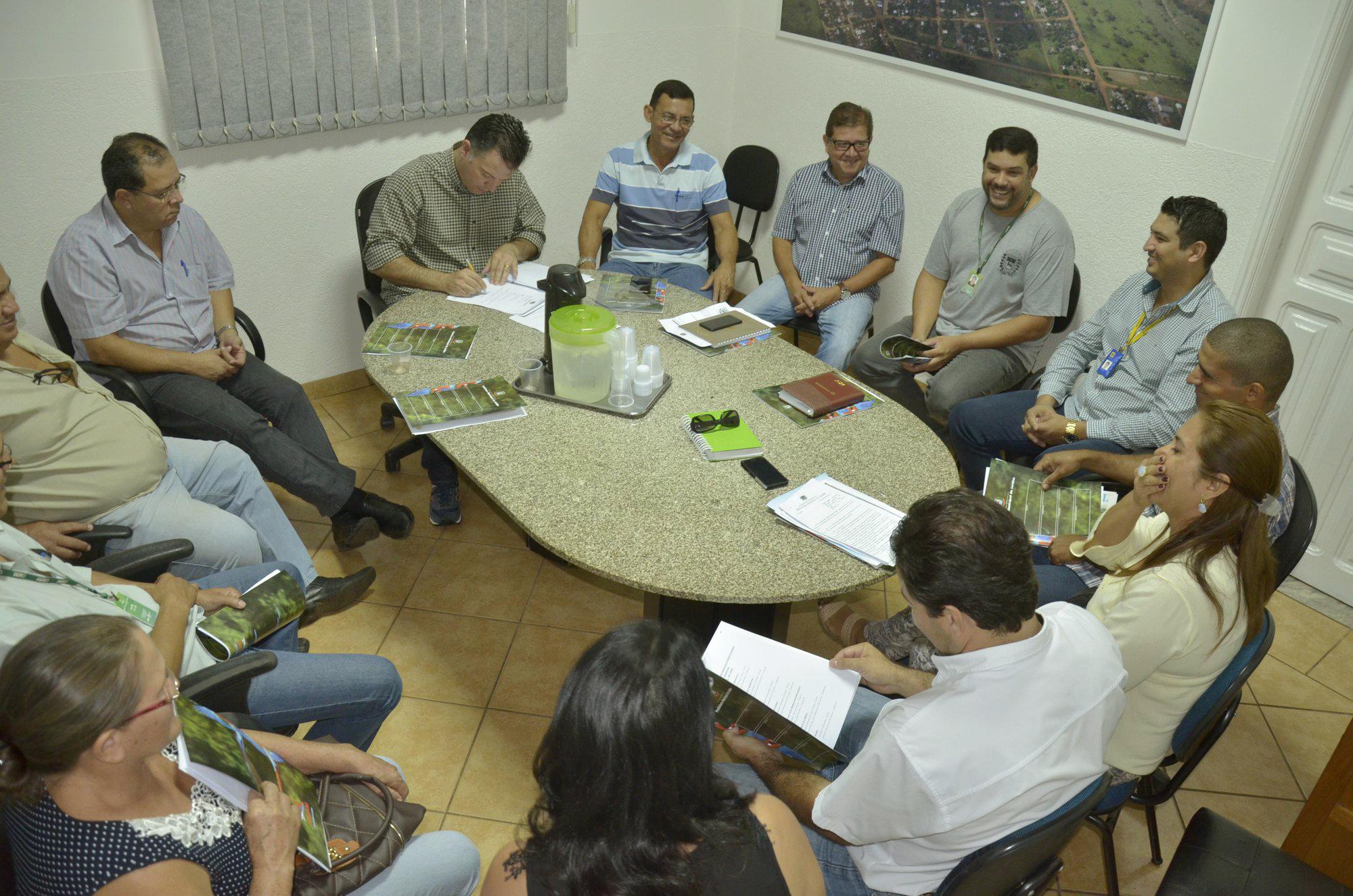 Membros do Conselho Municipal de Desenvolvimento Rural Sustentável tomam posse em Jardim