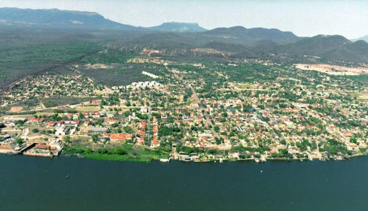 Ladário dispensa licitação e MP apura contratação ilegal de escritório