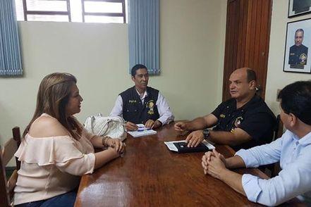 Prefeita Márcia Marques pede presença do DOF em Antônio João