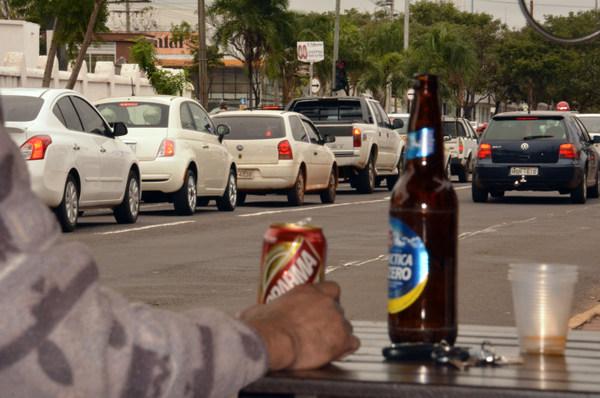 Pelo menos sete pessoas foram presas dirigindo embriagadas no fim de semana