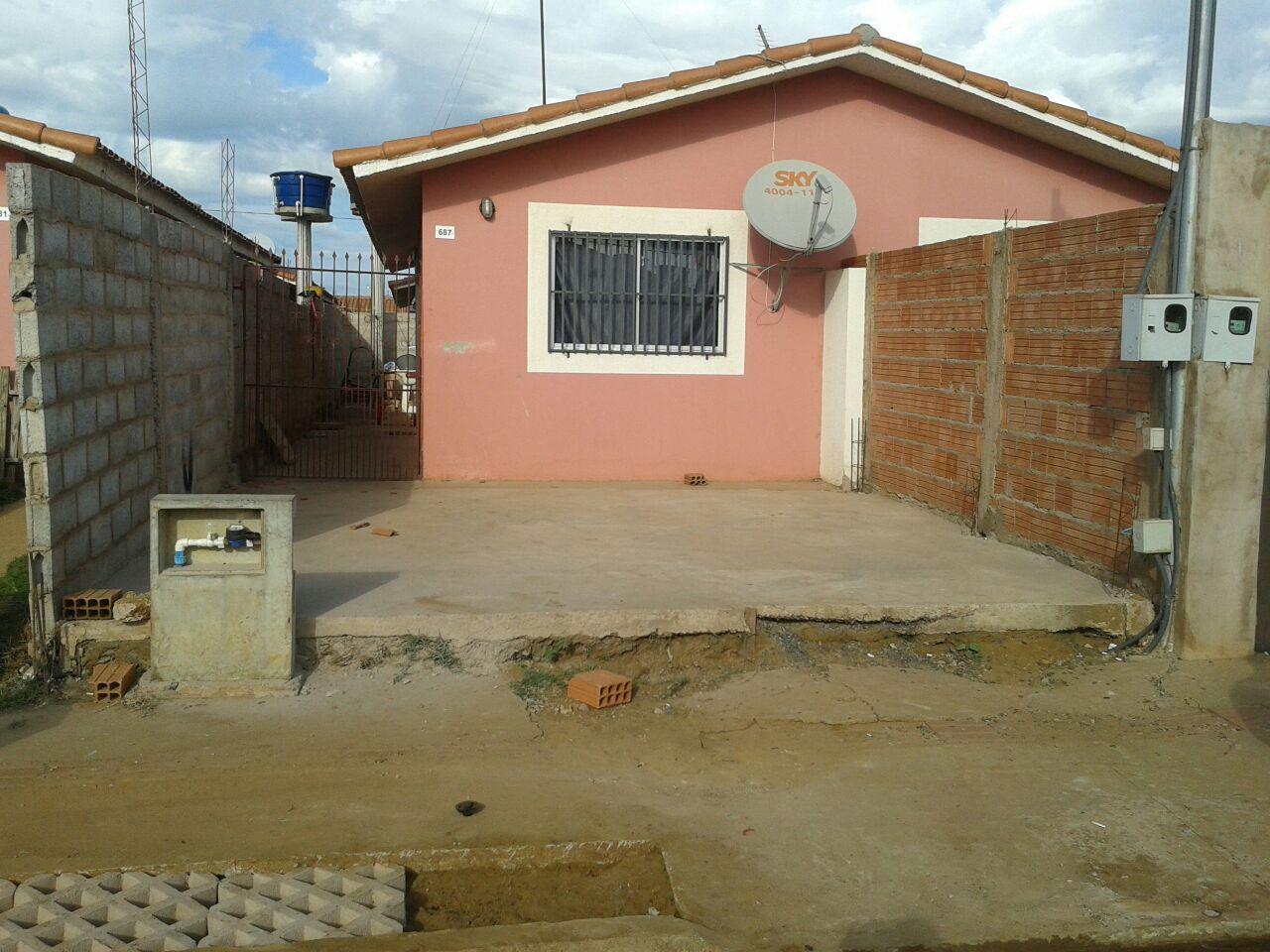 Mulher é encurralada pelo marido e assassinada com 10 facadas na Capital