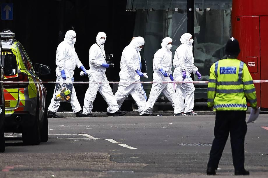 Polícia já identificou responsáveis por ataques em Londres