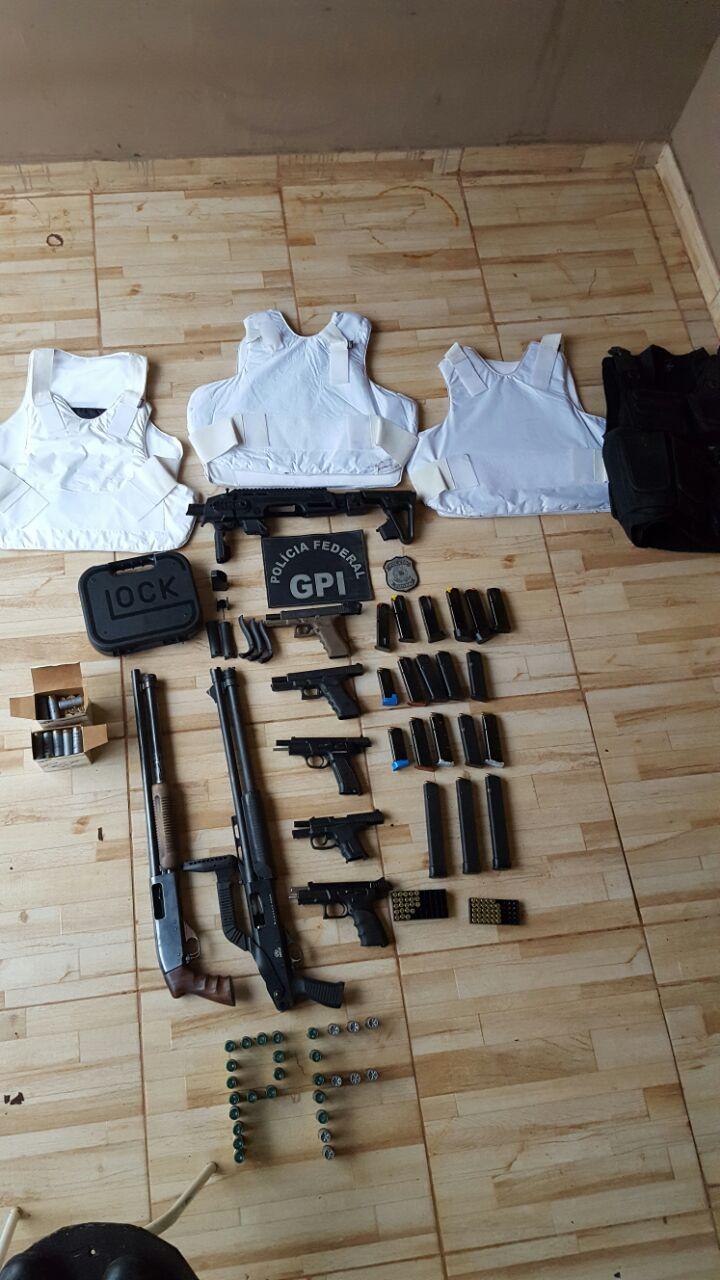 PF prende quadrilha que planejava resgate na Máxima