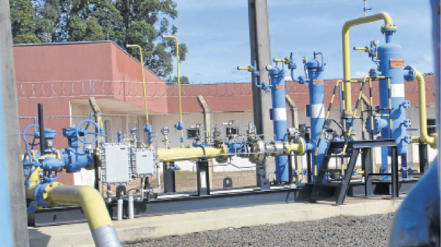 Importação do gás natural despenca quase 50% em MS