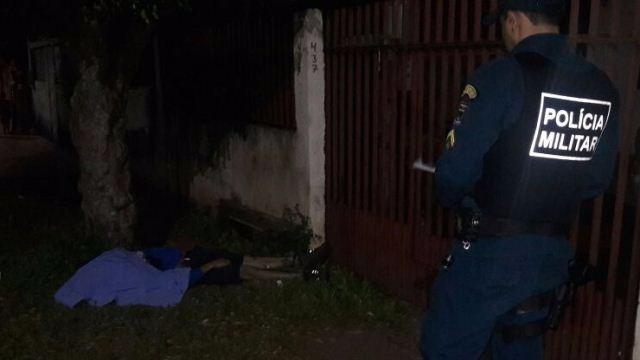 Jovem é executado com 9 tiros em frente a casa da mãe