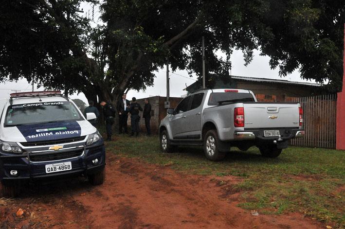 Policiais evitam roubo ao ler mensagens de WhatsApp