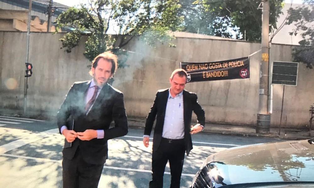 Joesley Batista chega para depor na PF em SP