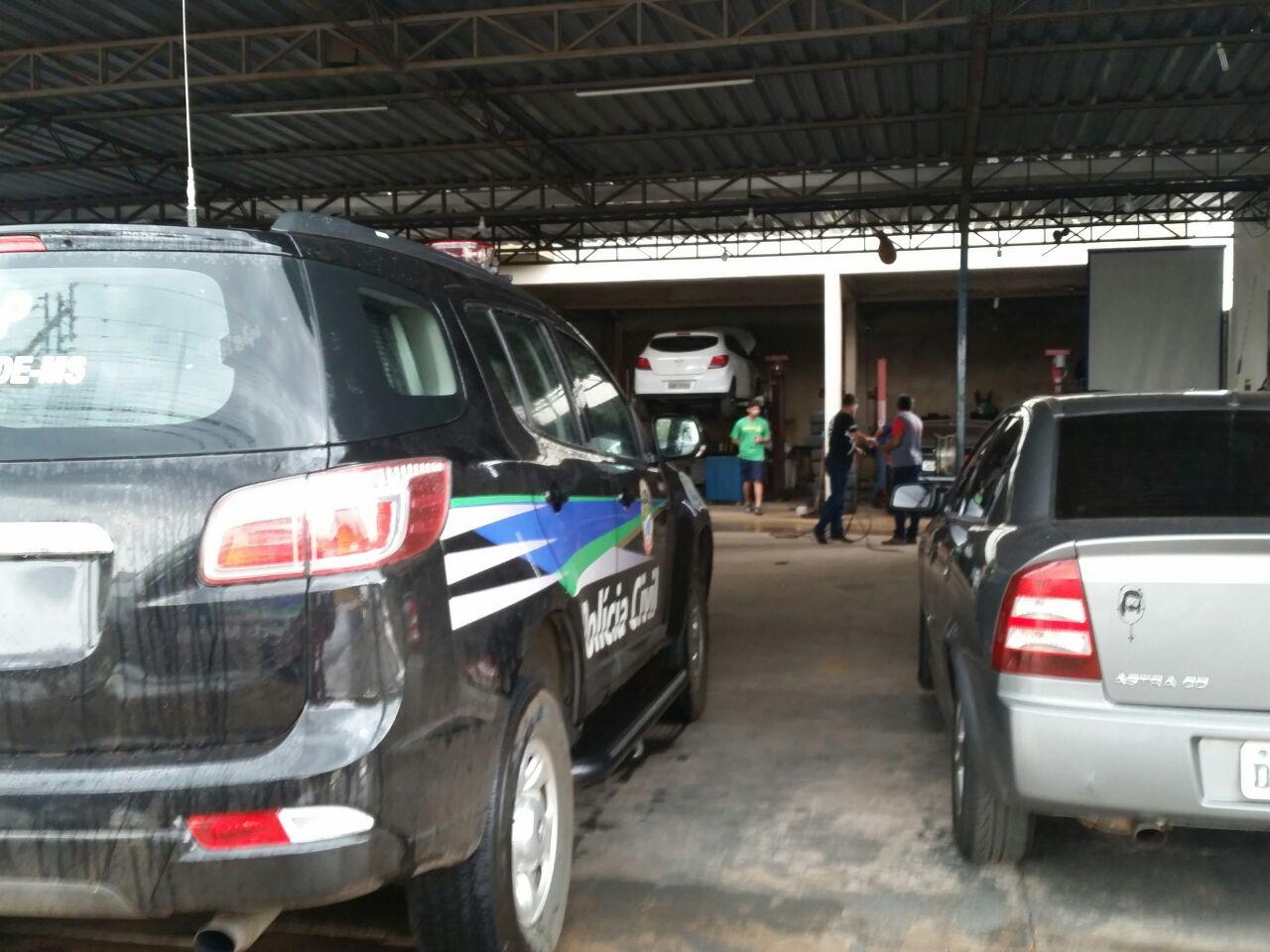 Mototaxista é ferido com tiro na cabeça por colega em briga por alvará