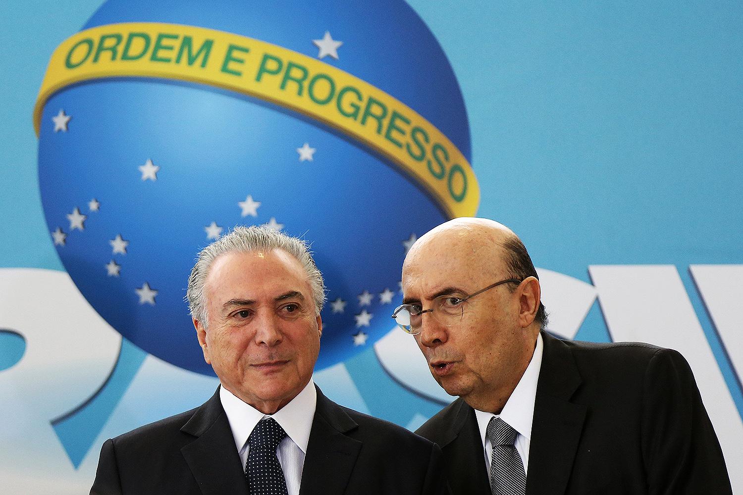 Comissão aprova revisão da meta fiscal