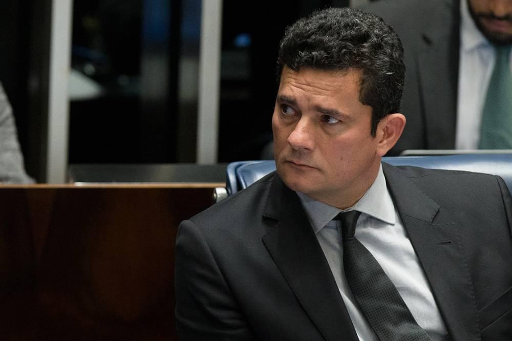 Moro chega escoltado à sede da Justiça Federal para depoimento