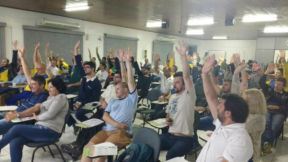 Funcionários do Estado aderem à greve nacional dos Correios