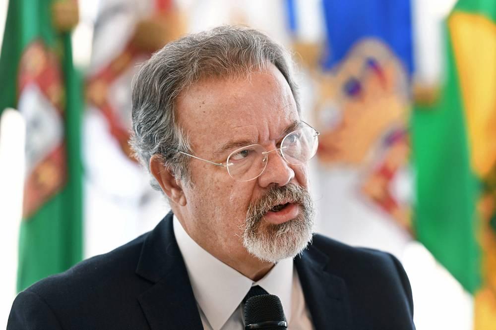 Exército vai intervir em guerra na Rocinha