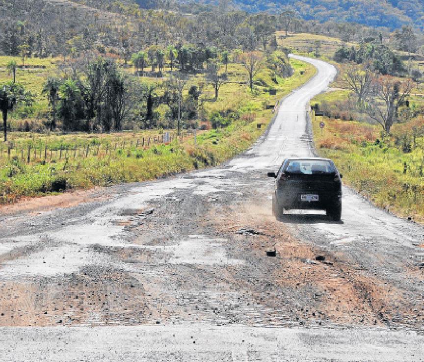 Estado quer ressarcimento por obra de pavimentação malfeita