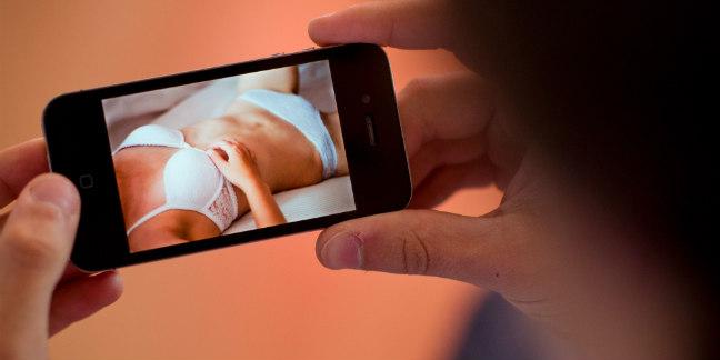 CCJ do Senado aprova projeto que criminaliza vingança pornográfica