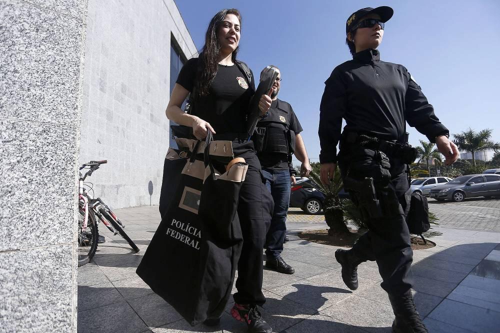 PF faz operação contra favorecimento da JBS