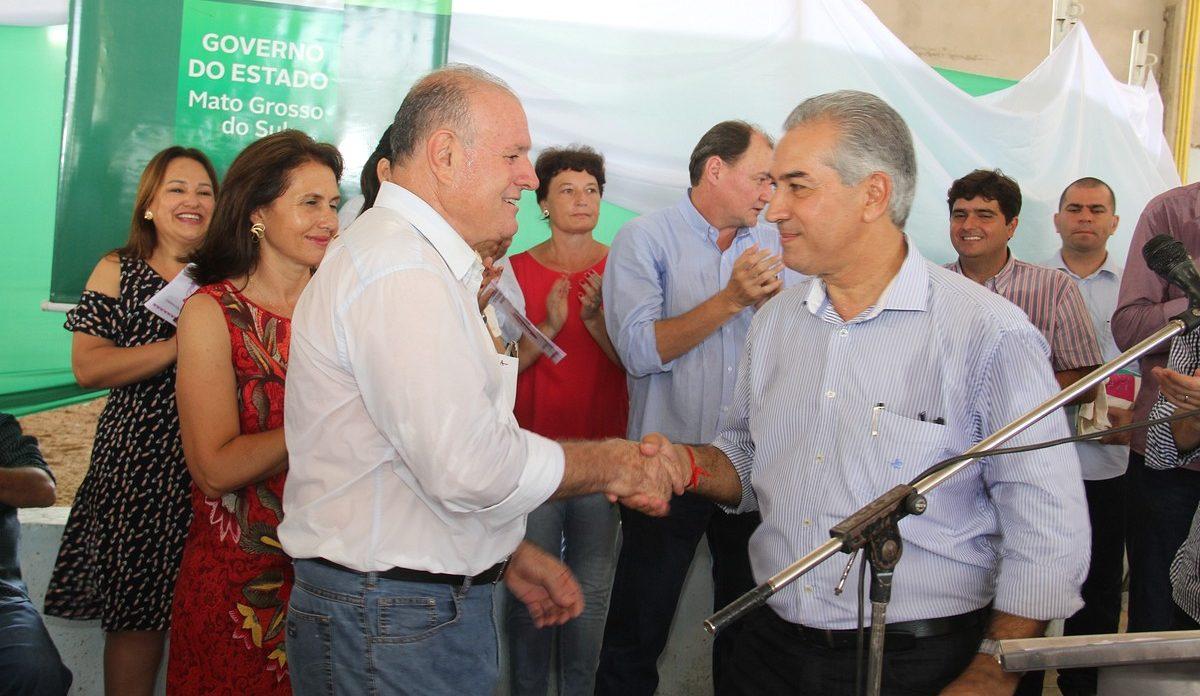 Prefeito e Governador assinam ordem de R$ 2,8 milhões em obras para Caracol