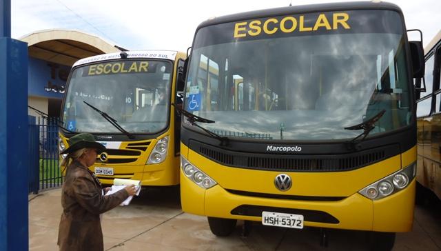 Detran realiza vistoria de transporte escolar em Campo Grande