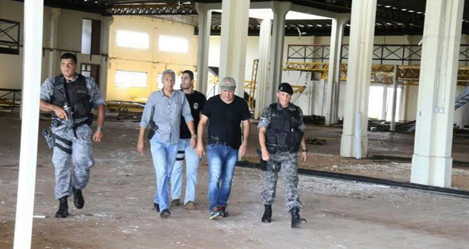 Polícia prende fugitivo após perseguição na Capital