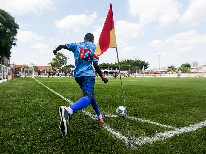 O drama de Fénelón, o camisa 10 haitiano