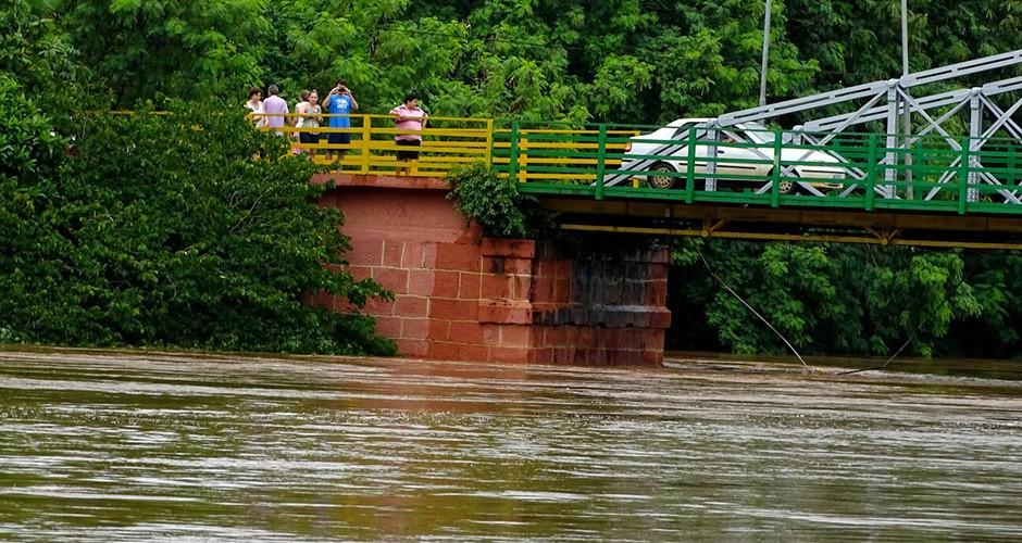 Nível do Rio Aquidauana chega a quase oito metros