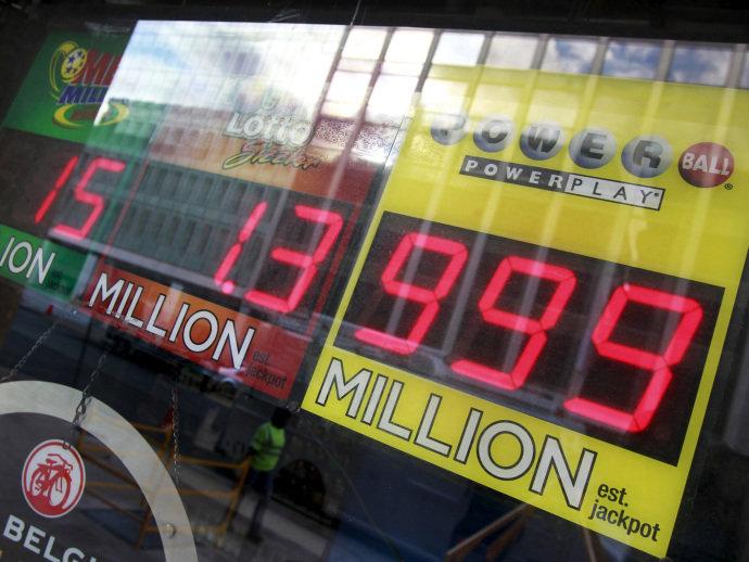 Loteria nos EUA acumula e chega ao valor recorde de US$ 1,3 bilhão