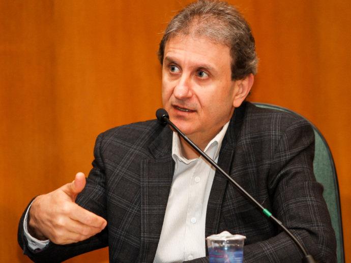 Youssef recua sobre repasse a assessor de Palocci. Baiano mantém versão