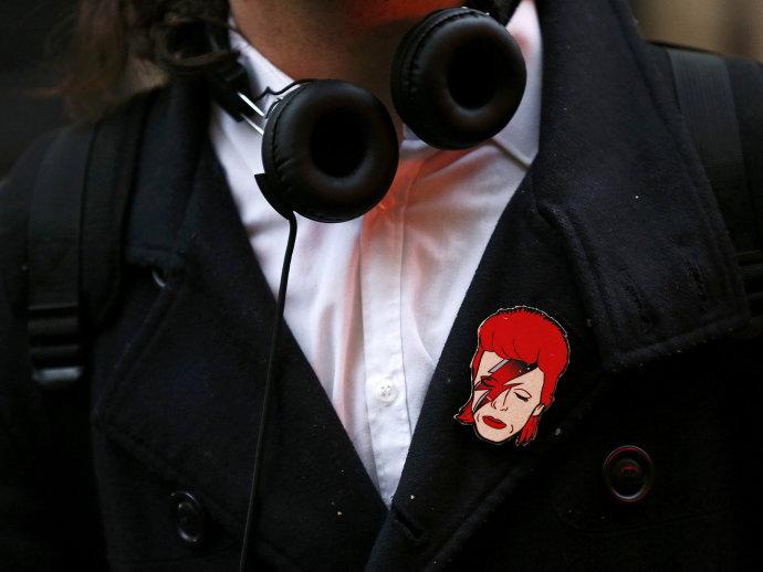 Corpo de David Bowie foi cremado em cerimônia secreta, diz jornal