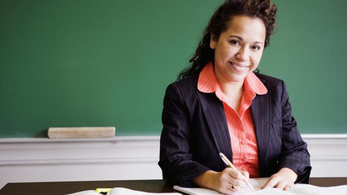 Piso salarial dos professores será reajustado em 11,36% para 2016