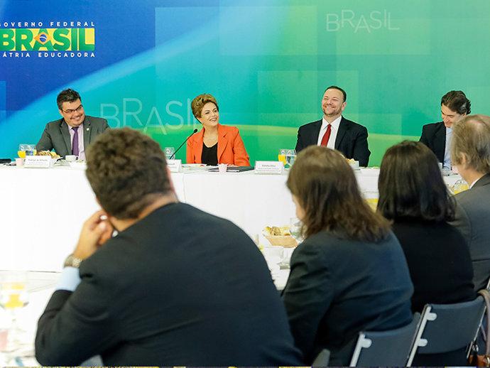 Dilma, sobre delações que citam o governo: 'Repetições'